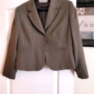Tahari brown suit size 16